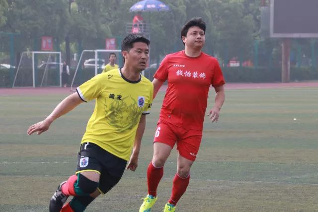 水晶宫1:0力克巴列卡诺，勇夺欧协联冠军！